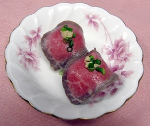 ランチでお出ししている手毬寿司